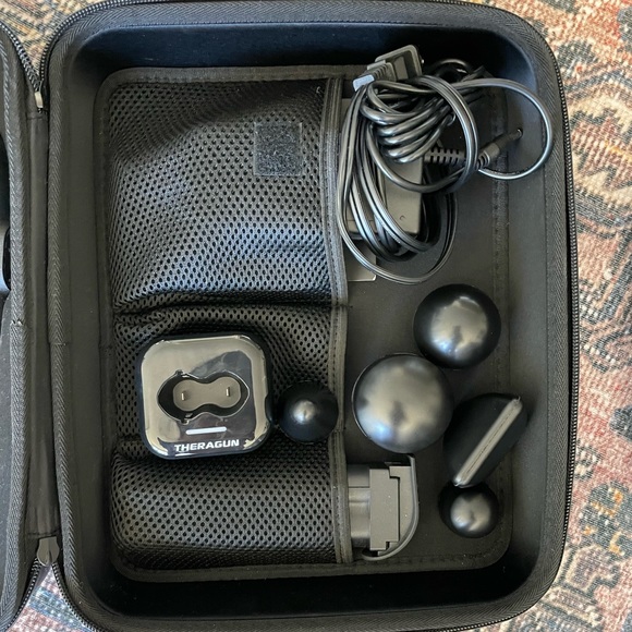 Theragun Pro - Picture 3 of 4